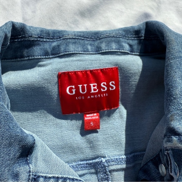 Guess Denim Jumpsuit Short Sleeve Button Front Size S Stretchy - Picture 7 of 8